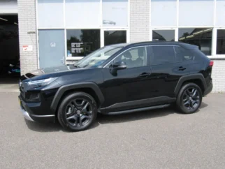 Toyota-RAV4