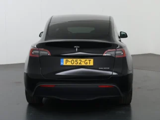 Tesla-Model Y