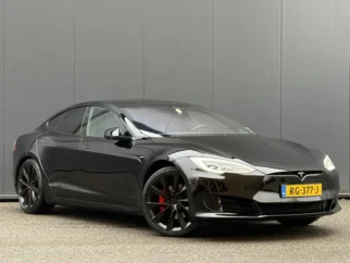 Tesla-Model S
