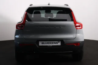 Volvo-EX 40
