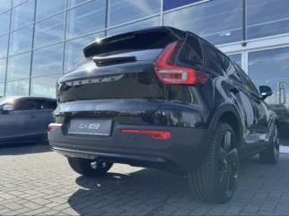 Volvo-EX 40