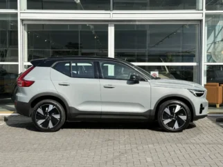 Volvo-EX40
