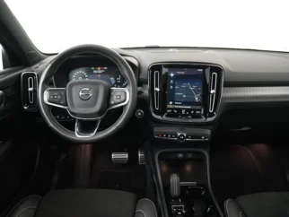 Volvo-XC40
