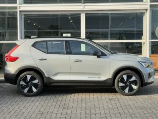 Volvo-EX40