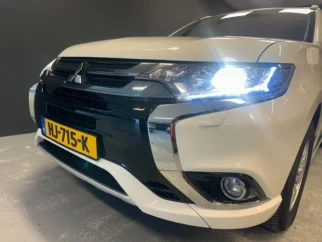 Mitsubishi-Outlander