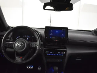 Toyota-Yaris Cross