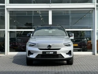 Volvo-EX40
