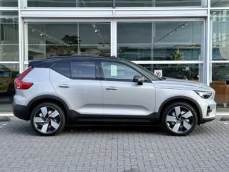 Volvo-EX40