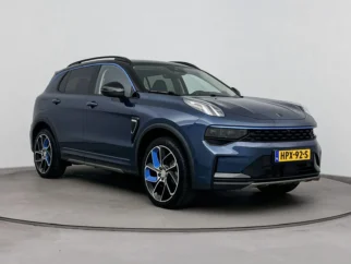 Lynk & Co-01