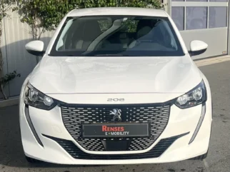 Peugeot-e-208