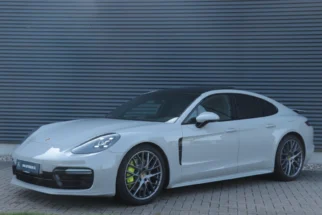 Porsche-Panamera