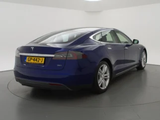 Tesla-Model S