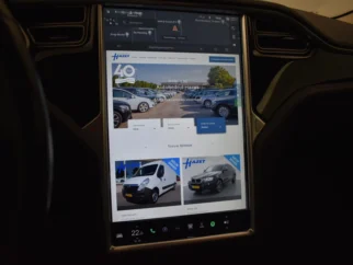 Tesla-Model S