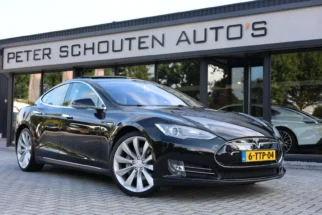 Tesla-Model S