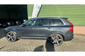 Volvo-XC90