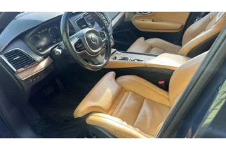 Volvo-XC90