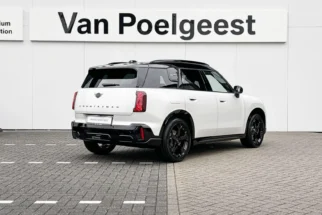 MINI-Countryman