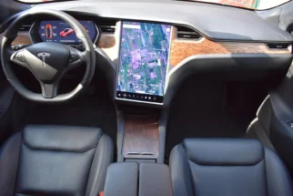 Tesla-Model S