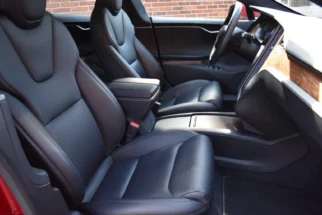 Tesla-Model S