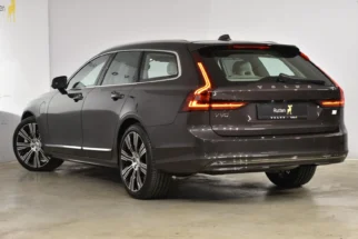 Volvo-V90