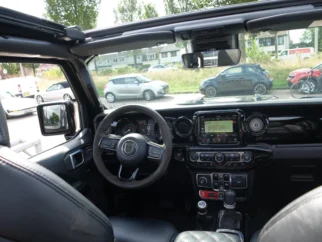 Jeep-Wrangler