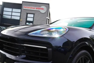 Porsche-Cayenne
