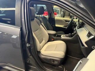 Toyota-RAV4