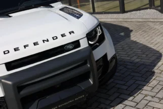 Land Rover-Defender