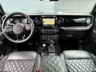 Jeep-Wrangler