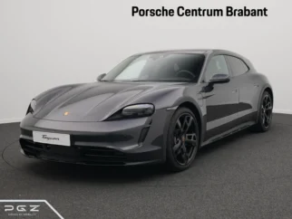 Porsche-Taycan 4
