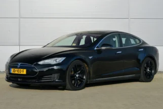 Tesla-Model S