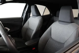 Toyota-Yaris Cross