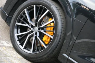 Audi-e-tron