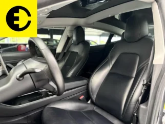 Tesla-Model 3
