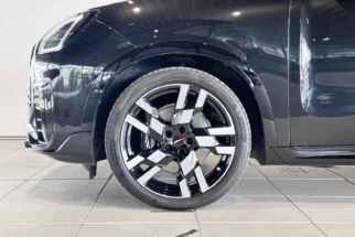 MINI-Countryman