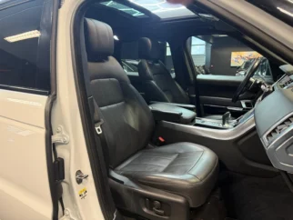 Land Rover-Range Rover Sport