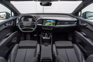 Audi-Q4 e-tron