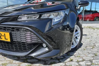 Toyota-Corolla