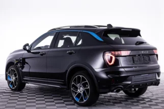 Lynk & Co-01