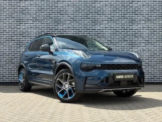 Lynk & Co-01