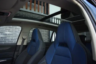 Lynk & Co-01
