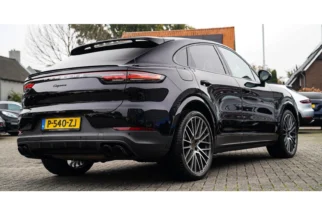 Porsche-Cayenne Coupé