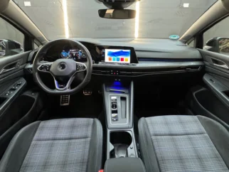 Volkswagen-Golf