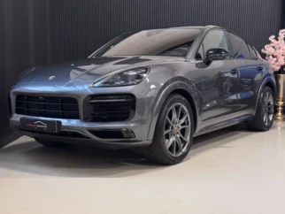 Porsche-Cayenne Coupé