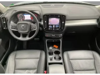 Volvo-XC40