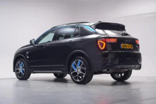 Lynk & Co-01