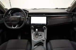 Lynk & Co-01