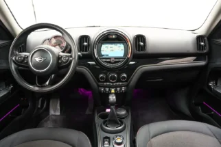 MINI-Countryman