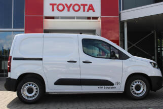 Toyota-PROACE CITY Electric